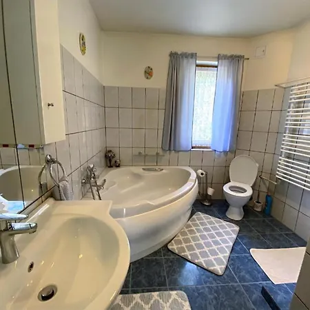 فيلة U Basi Leśnica